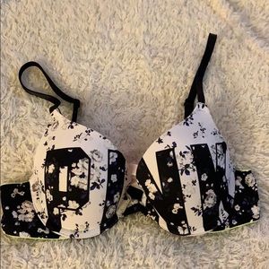 Pink Victoria’s Secret everywhere push-up. 34A.